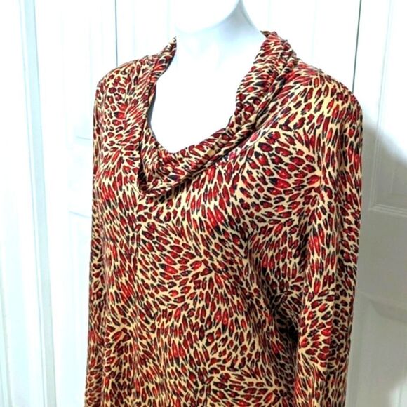 NWOT Pendleton Woman's Long Sleeve Cowl Neck Lightweight Shirt - Picture 2 of 13